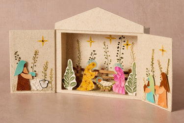 Pasko Pressed Flower Retablo Nativity